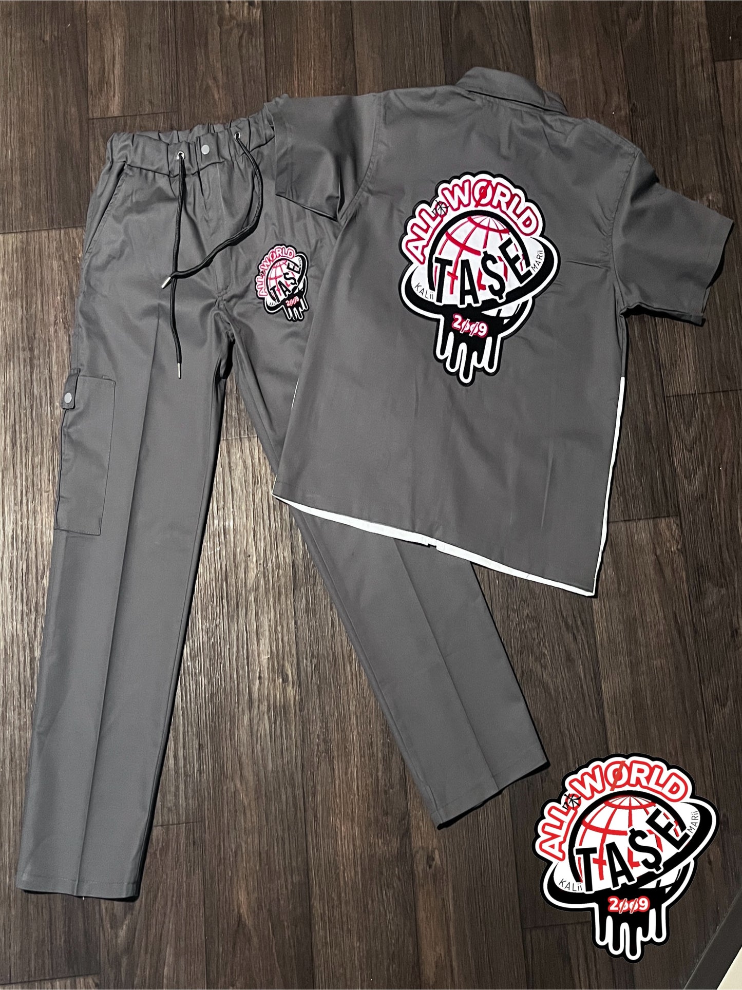 “ALL WORLD” pants set